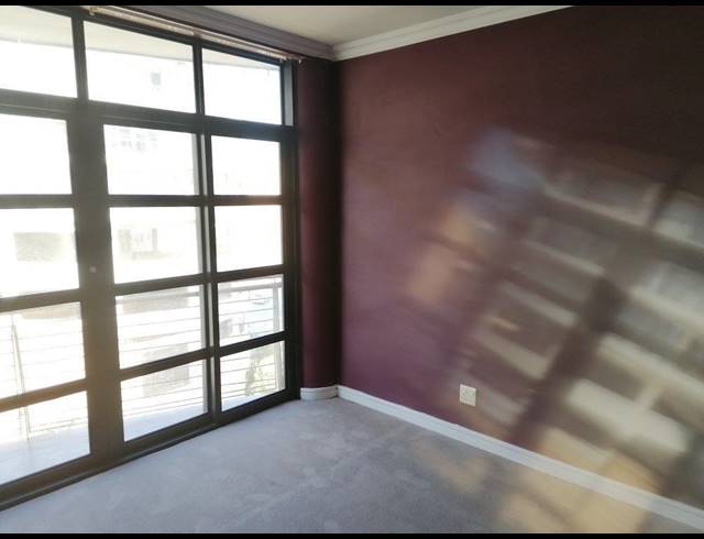 1 BEDROOM APARTMENT TO LET IN POINT WATERFRONT